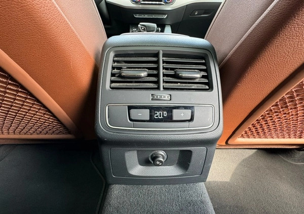 Audi A4 cena 125460 przebieg: 125000, rok produkcji 2019 z Tuchola małe 436